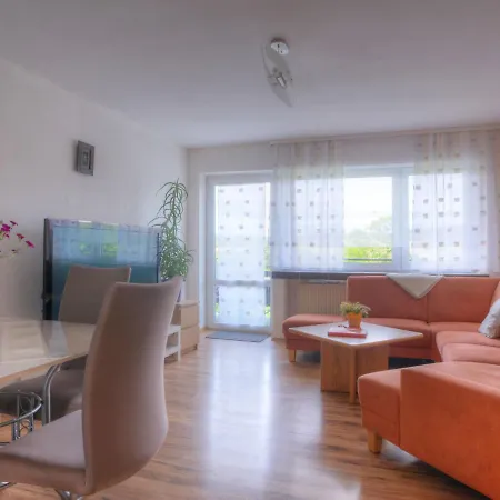 Semesterbostad Moellmann By Interhome Bromskirchen